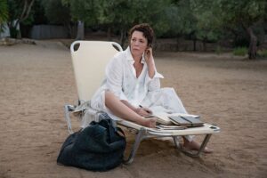 the lost daughter olivia colman